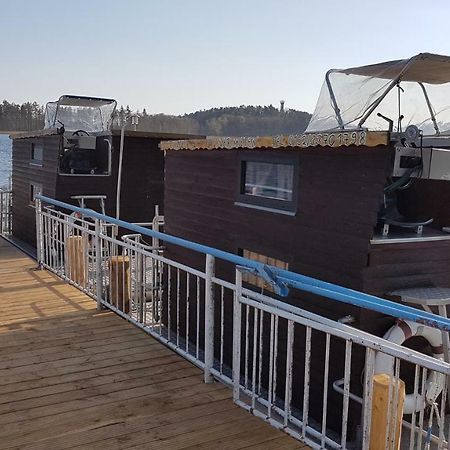 Hausboot Krakow Am See Forelle 1 Und 2 المظهر الخارجي الصورة